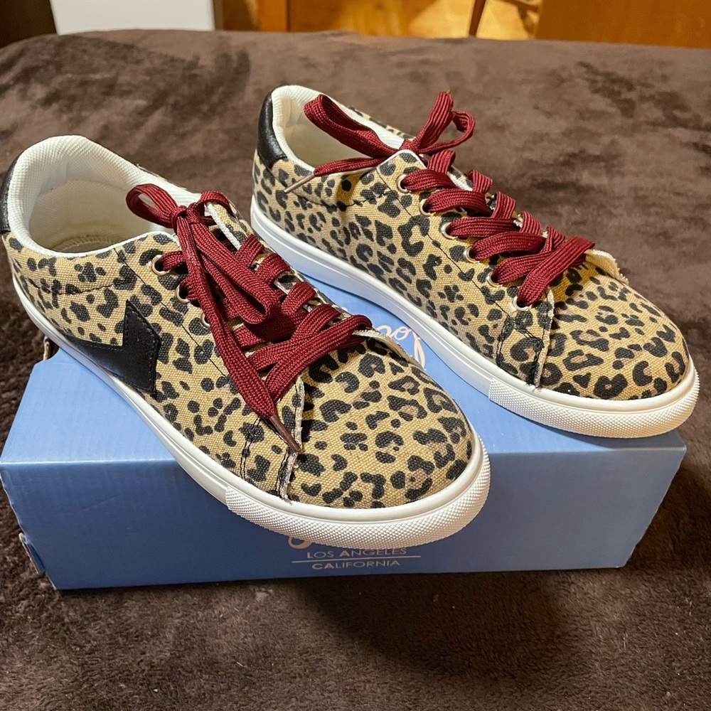 Jelly Pop Tennis Shoes